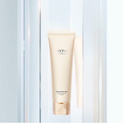 赏金国际弹润透亮青春洁面乳